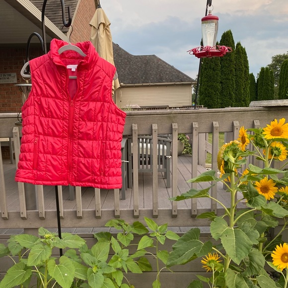 New York and company, Large hot pink vest - Picture 2 of 12
